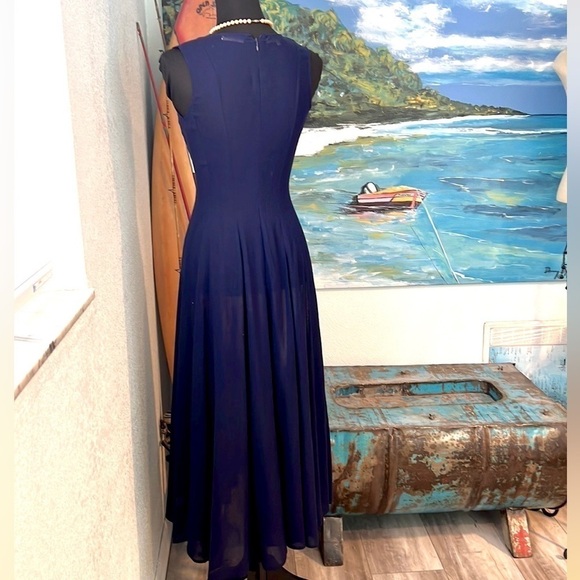 🔥Saks Fifth Avenue by Gordon Henderson, Designs, Luxury Wool, Stunning, Size 2 - Picture 5 of 11